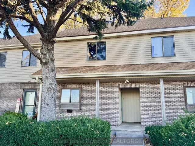 3027 W  Capital Ave #5, Grand Island, NE 68803