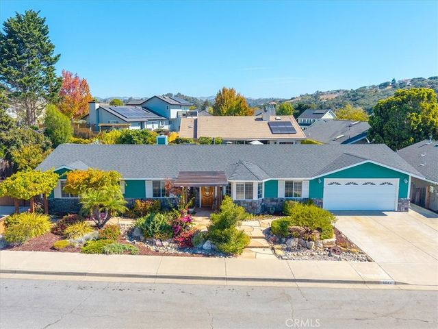 1047 Robin Cir, Arroyo Grande, CA 93420