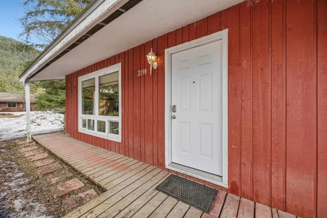 2196 Cascade St, Juneau, AK 99801