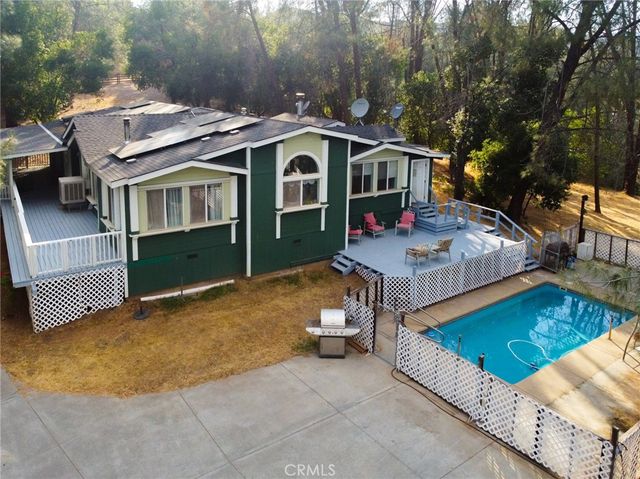 2905 Spring Valley Rd, Clearlake Oaks, CA 95423