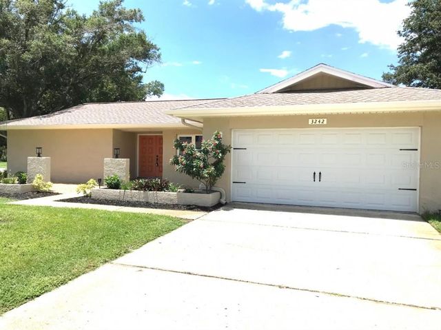 3242 Brushwood Ct, Clearwater, FL 33761