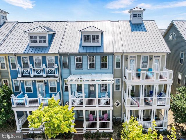 35 Seaside Dr, Ocean City, MD 21842