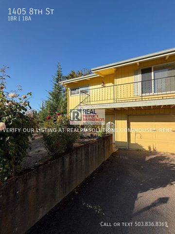 1405 8th St, Oregon City, OR 97045