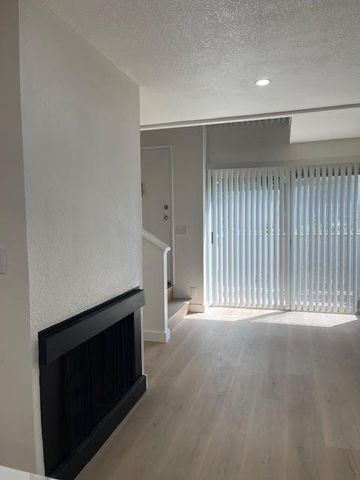 374 Imperial Way #6, Daly City, CA 94015
