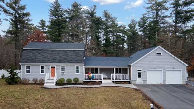 21 Rounsevell Dr, East Freetown, MA 02717