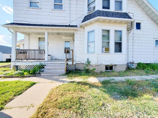 312 E  5th St #1/2, Sterling, IL 61081
