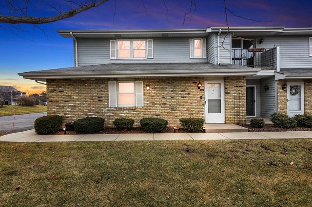 1041 Prairie DRIVE UNIT 204, Racine, WI 53406