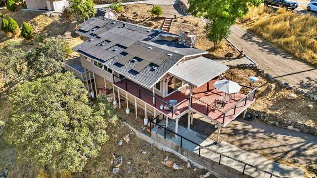 20614 Lake View Dr, Friant, CA 93626