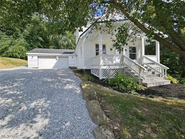 112 W  2nd St, Scio, OH 43988