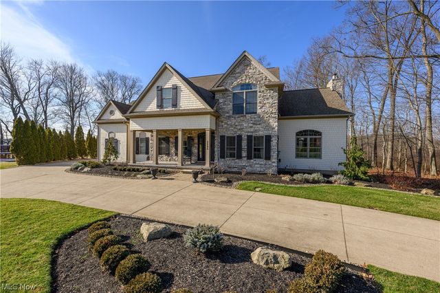 3595 Vineyard Ave NW, Canton, OH 44708