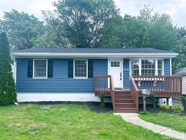 38 Amherst Ave, Colonia, NJ 07067