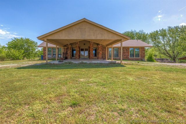 15505 N  93rd Ave E, Collinsville, OK 74021