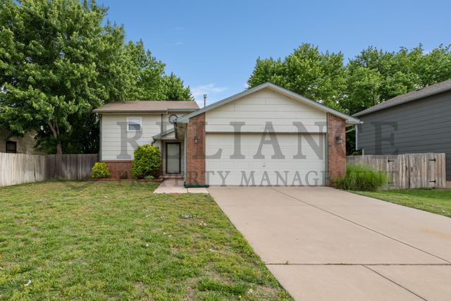 11902 W  Jamesburg St, Wichita, KS 67212