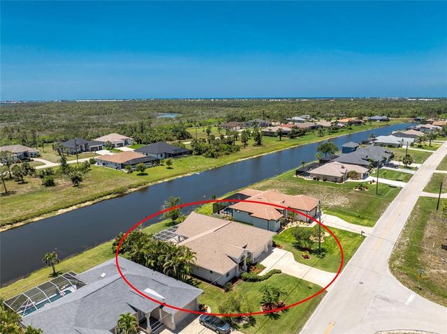 1157 Rotonda Cir, Rotonda West, FL 33947