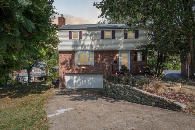 928 Parkview Dr, Pittsburgh, PA 15243