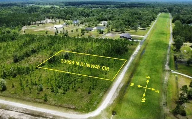 10993 N  Runway Cir, Glen Saint Mary, FL 32040