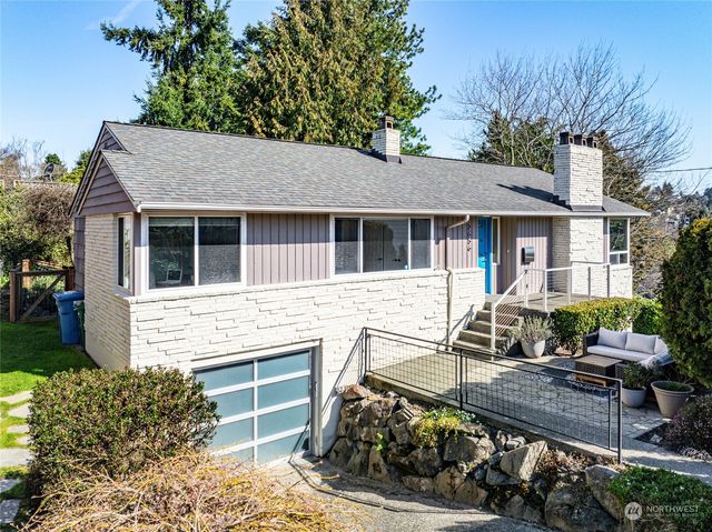 2656 Bishop Place W, Seattle, WA 98199