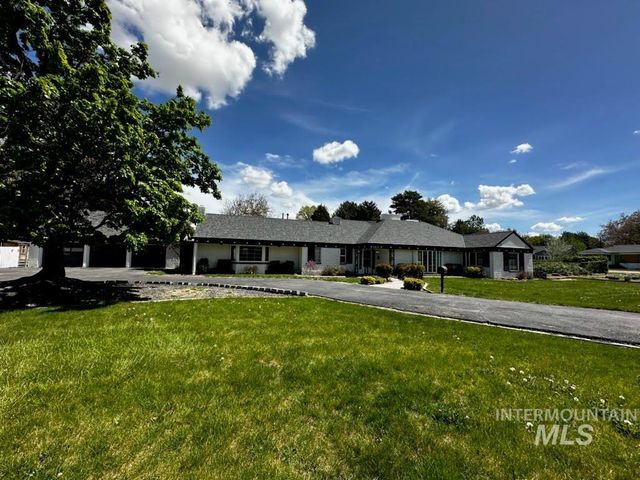 2013 S  10th Ave, Caldwell, ID 83605