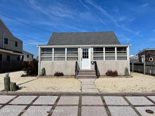 139 Princeton Ave, Lavallette, NJ 08735