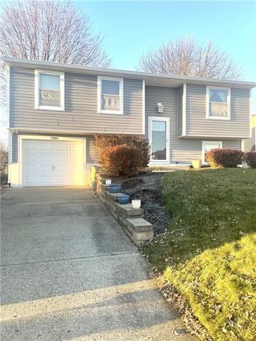 700 S  Gross St, Conway, PA 15027