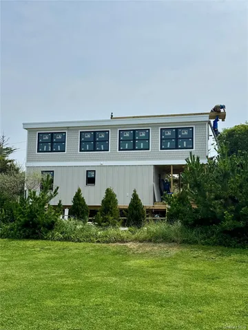 17 Superior Street, Ocean Beach, NY 11770
