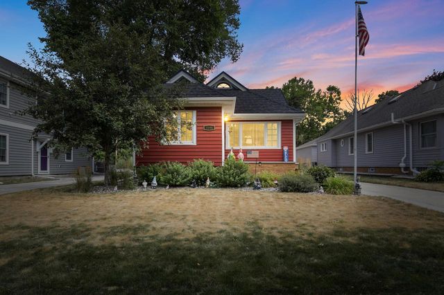 8146 Stickney AVENUE, Wauwatosa, WI 53213
