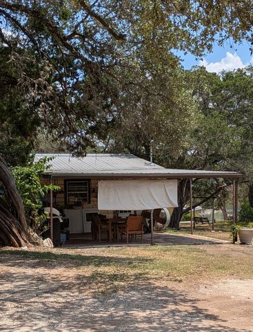 9813 Trails End Rd, Leander, TX 78641