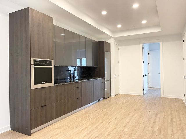 1306 N  Front St #4F, Philadelphia, PA 19122
