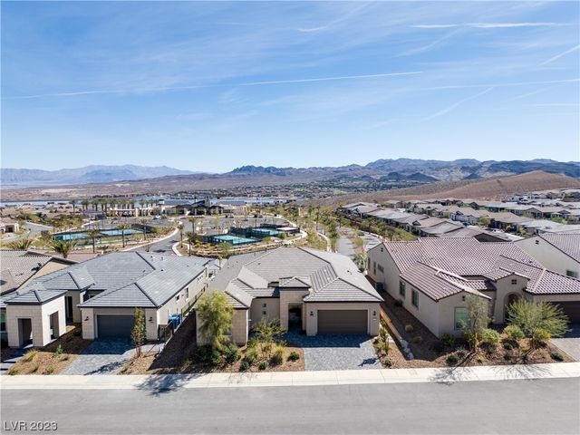 120 Mirage View Dr, Henderson, NV 89011