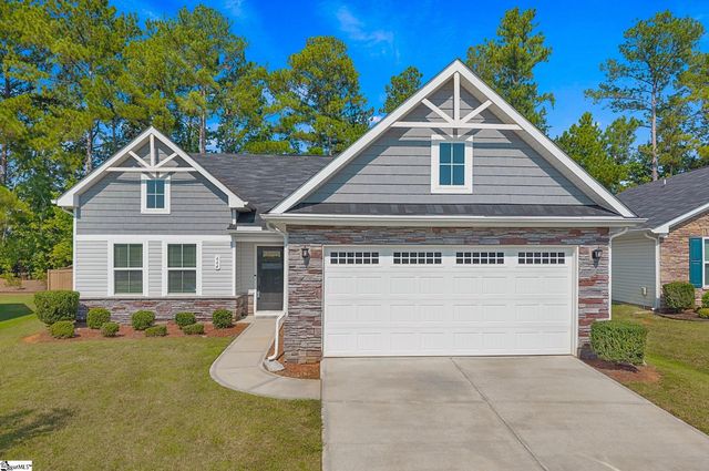 664 Hardwood Dr, Boiling Springs, SC 29316