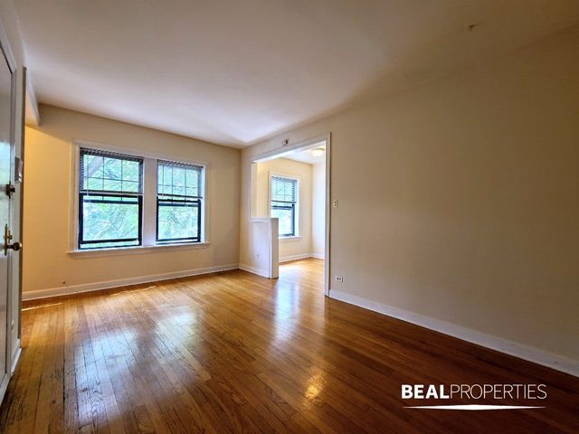 2950 N  Seminary Ave  #2, Chicago, IL 60657