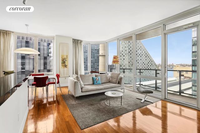10 W  End Ave #19C, New York, NY 10023