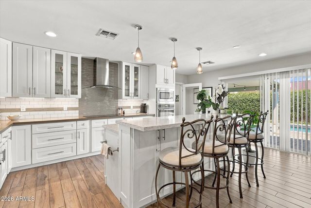 8214 E BUENA TERRA Way, Scottsdale, AZ 85250