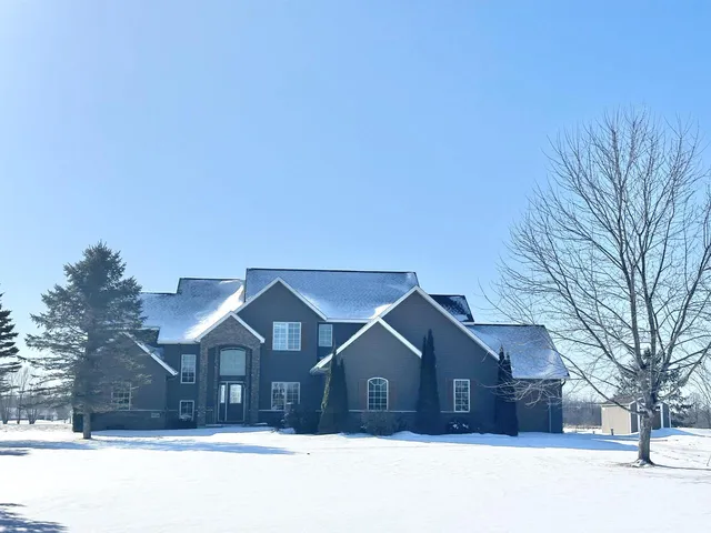112019 WINTERBERRY CIRCLE, Marshfield, WI 54449