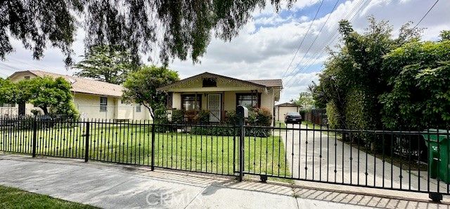 6710 Flora Ave, Bell, CA 90201