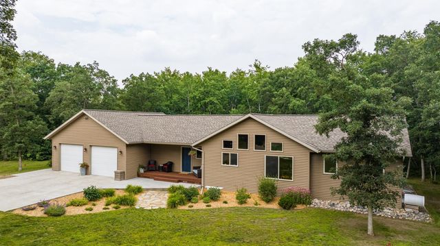 20181 219th Ave, Nevis, MN 56467