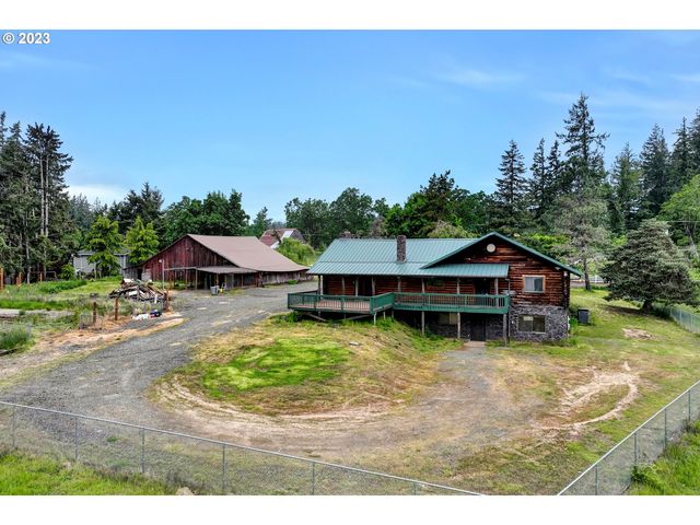 17080 S  Holcomb Rd, Oregon City, OR 97045