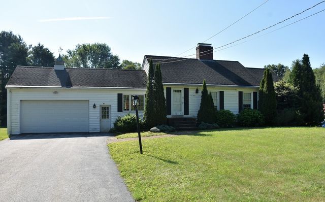 31 Old Turnpike Rd, Thompson, CT 06277
