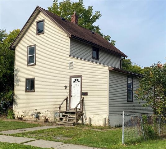 107 Madison St, East Rochester, NY 14445