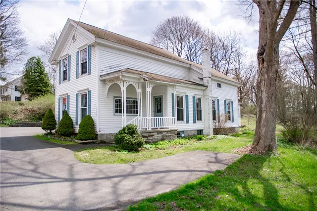 472 E  Main St, West Winfield, NY 13491