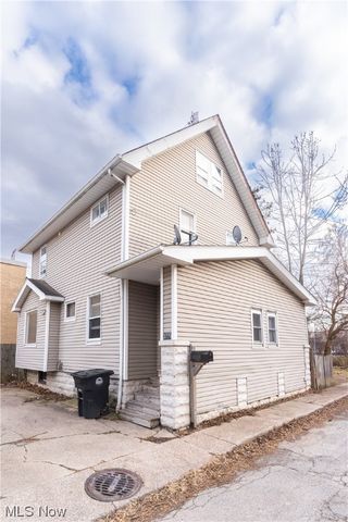 3779 W  32nd Pl, Cleveland, OH 44109