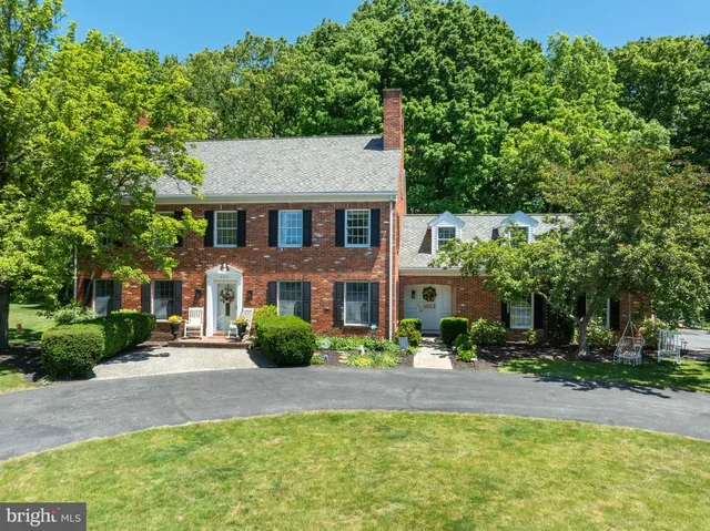 406 E  Springwood Pl, Port Matilda, PA 16870