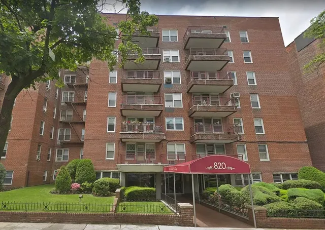 820 Ocean Pkwy #314, Brooklyn, NY 11230