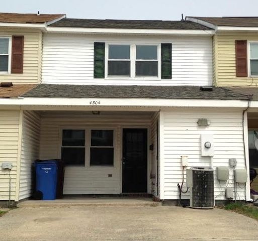 4304 Worthing Ln, Chesapeake, VA 23321