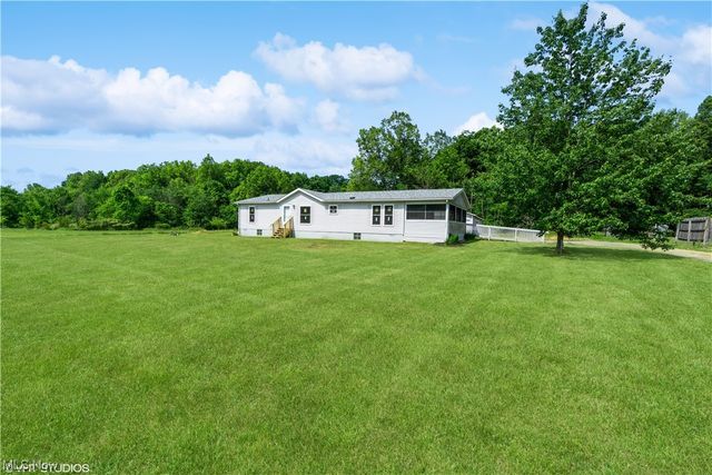 1679 State Route 225, Deerfield, OH 44411