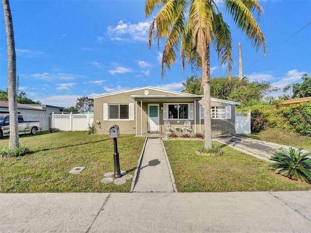 413 SW 25th Ave, Fort Lauderdale, FL 33312