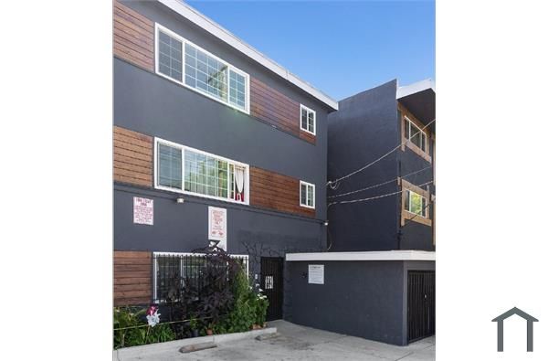 2346 Fruitvale Ave #13, Oakland, CA 94601