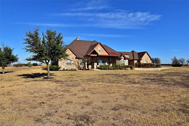 818 County Road 307, Oglesby, TX 76561