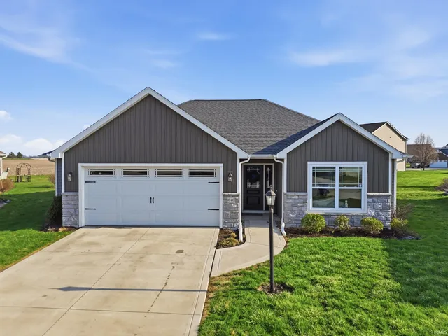 10410 Chesterhills Ct, New Haven, IN 46774