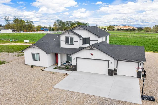 1710 River Rd, Homedale, ID 83628